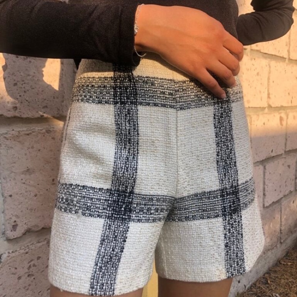 Formal dress shorts (NWT)